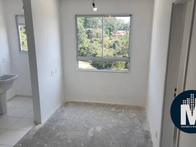 #CMI1314 - Apartamento para Venda em Carapicuíba - SP